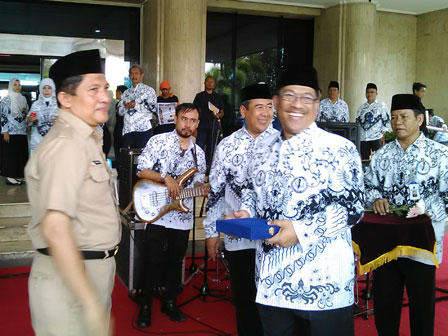 Pencarian PGRI Kab. Madiun - Persatuan Guru Republik Indonesia Cabang Kab. Madiun
